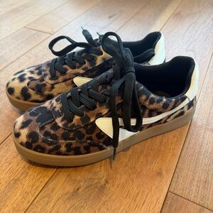 Dolce Vita Leopard Print Sneakers - Size 6